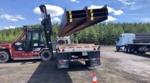 full truckload LTL carrier flatbed trailer West Coast Carriers